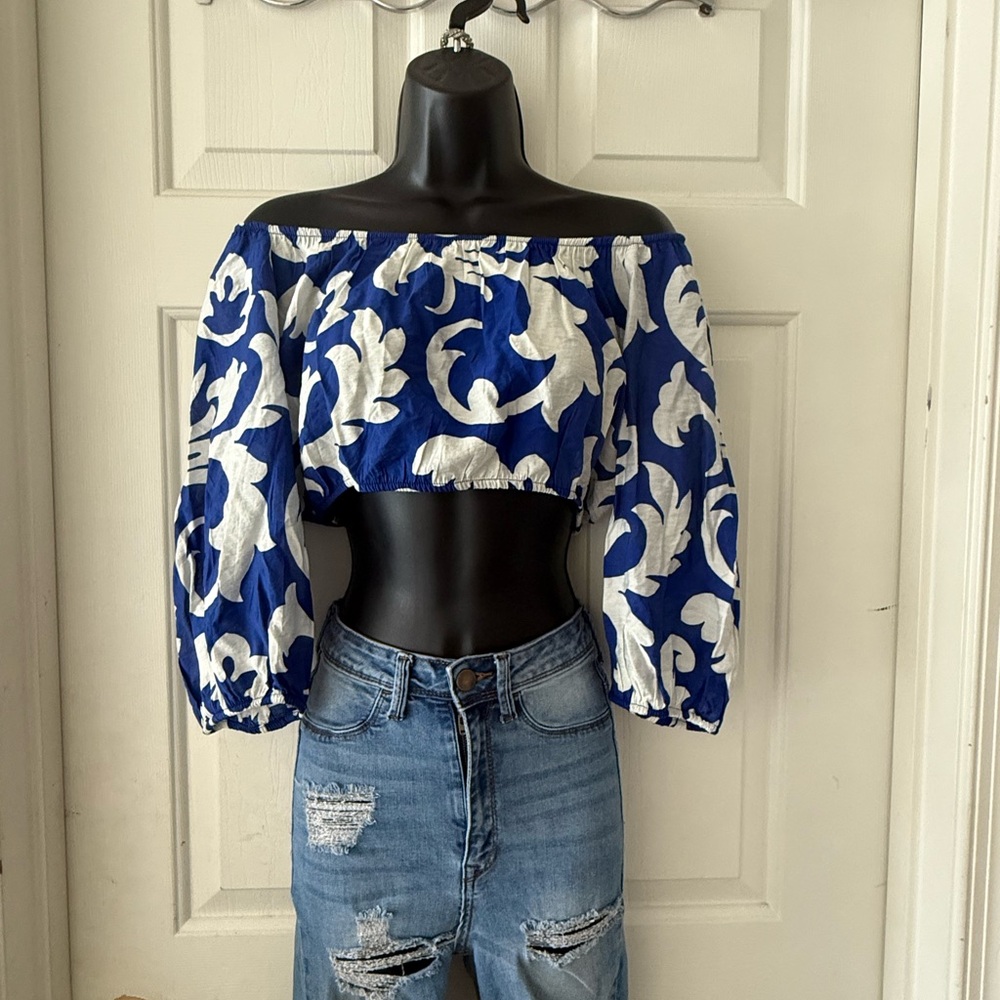 H&M Blue and White Puff Sleeve Crop Blouse